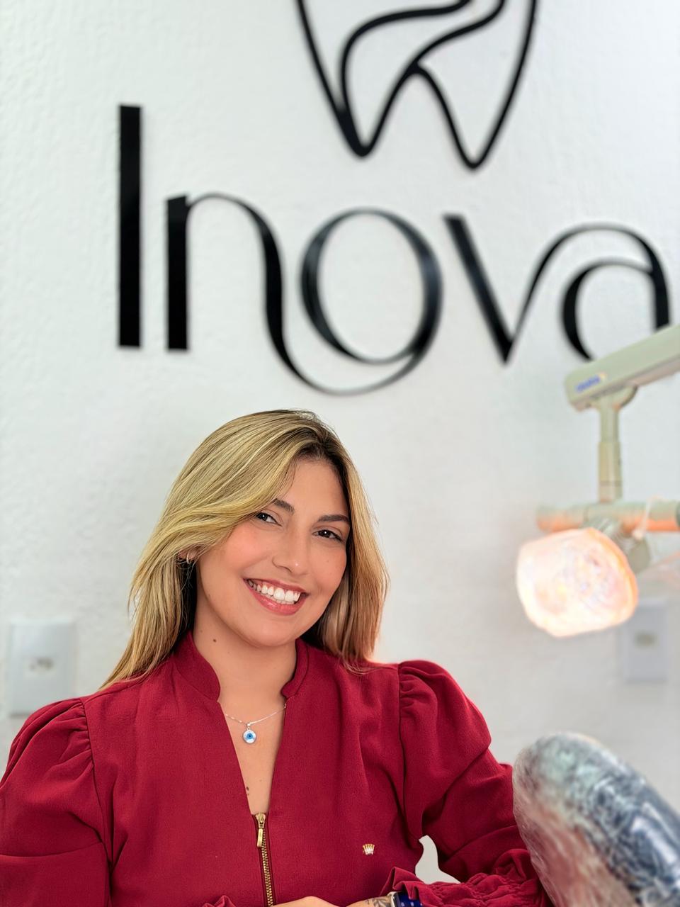 Dra. Renata Luiza — Inova Odontologia
